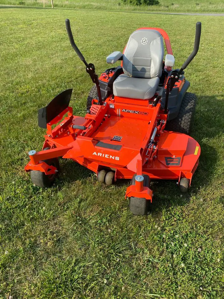 Ariens Apex 60 inch