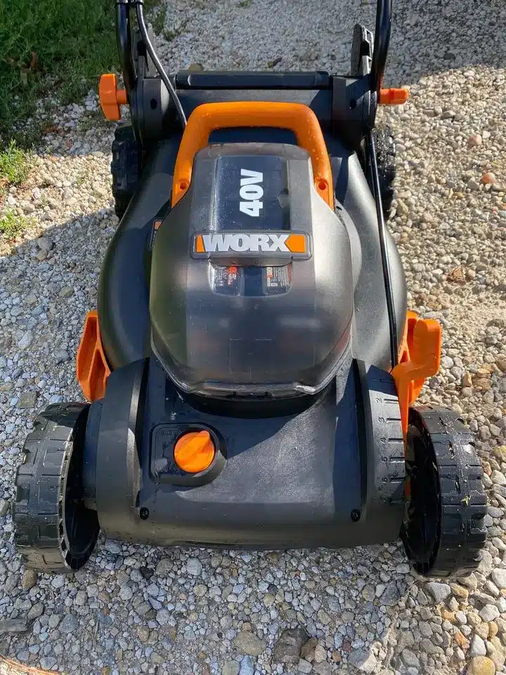 Worx WG743 40V Power Share 4.0Ah 17 Cordless Lawn Mower
