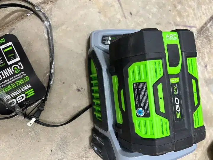 Mower battery