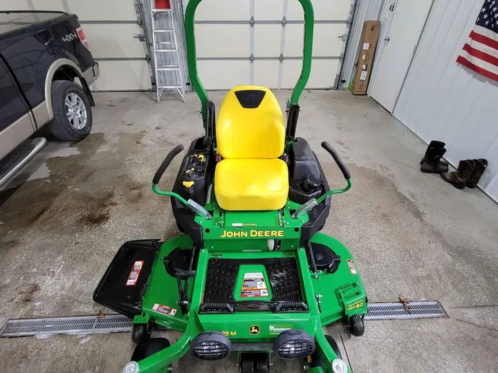 John Deere Z735M